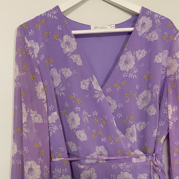 All in favor purple floral wrap dress - Picture 4 of 4